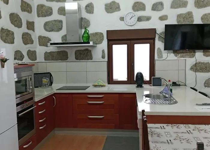 Sol Y Campo Javier Tatil Evi *