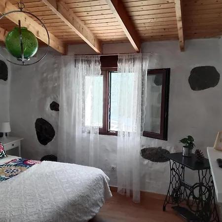 Sol Y Campo Javier Nyaraló *